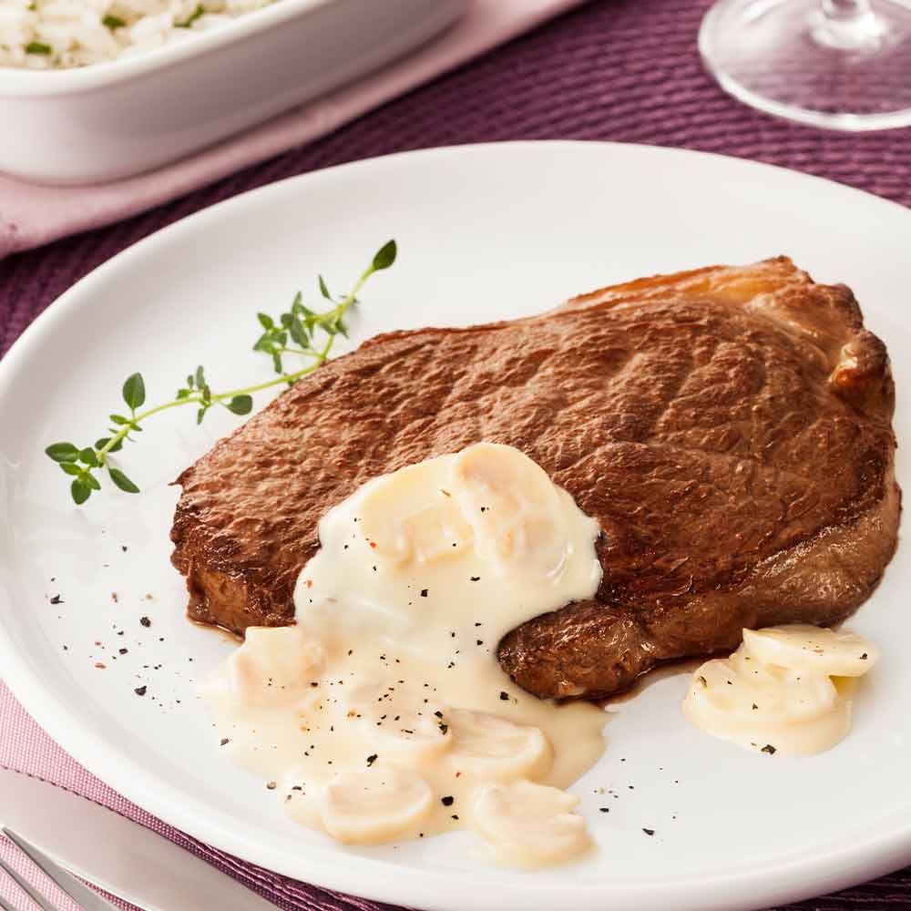 Receita de Baby Beef ao Molho de Requeijão e Champignons